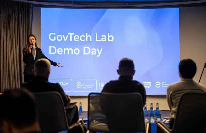 Audience at the GovTech Lab demo day